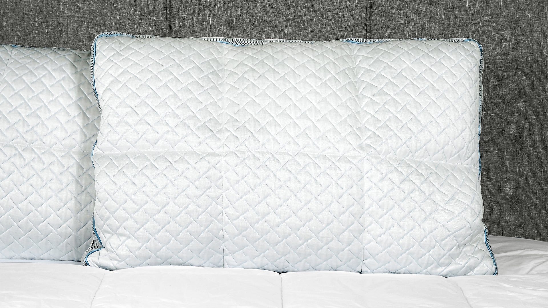 Sofi Sleep Deluxe Memory Foam Pillow Pillows Sofi Sleep 